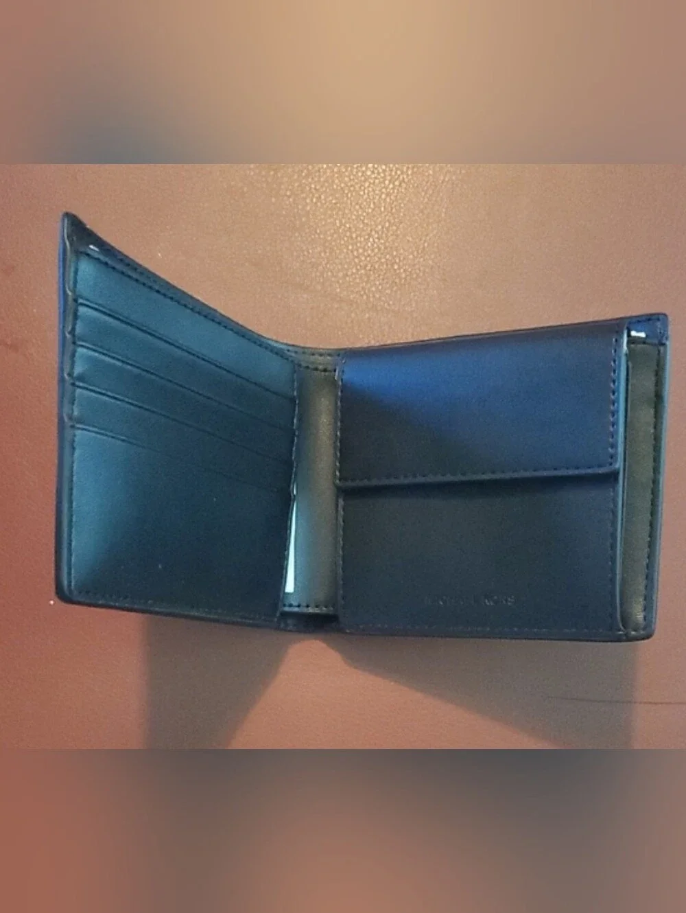 Micheal Kors Cooper Billfold Wallet With Coin Pouch